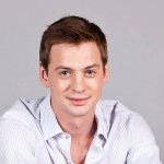 Актер Александр Соколовский