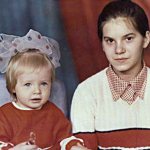 Дарья Пынзарь с сестрой