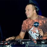 DJ Groove chair popular back in the nineties