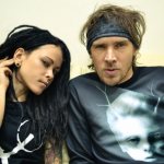 There are rumors about a romance between Nuka and Cash