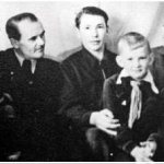 мать александра абдулова