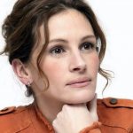 Height, weight, age. How old is Julia Roberts photo 