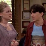 Shay Astar and Joseph Gordon-Levitt / Still from the series “3rd Planet from the Sun”