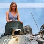 Светлана Устинова появилась на свет 1 мая 1982 года