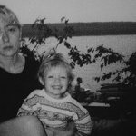 Виктория Агалакова в детстве с мамой